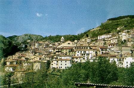 Roccamandolfi "Veduta"